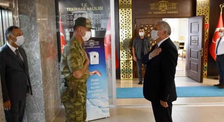 2. Kolordu Komutanı Tümgeneral Mustafa Oğuz Vali Aziz Yıldırım’ı Ziyaret Etti