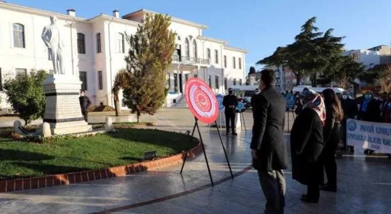 3 Aralık Dünya Engelliler Günü Dolayısıyla Çelenk Sunma Töreni Düzenlendi