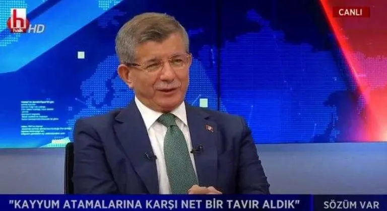 Ahmet Davutoğlu: Erdoğan Bahçeli'ye kendini esir ettirdi