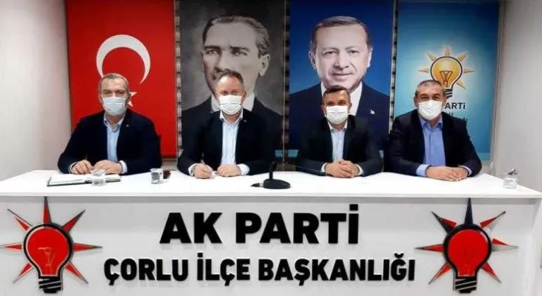 AK PARTİ İL’DEN İLÇE’YE TANIŞMA ZİYARETİ