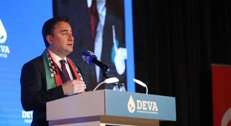 Babacan: ‘Sayın Cumhurbaşkanı, yanlış kararlarla harcadığınız yüz milyarlarca dolar için millete açıklama borcunuz var’