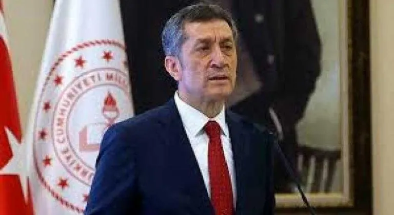 BAKAN SELÇUK: 