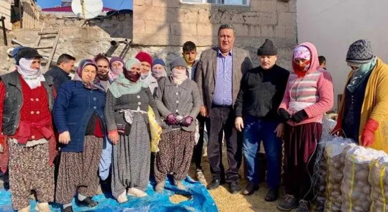 Bir yılda ancak 33 adet kadın kooperatifi kuruldu GÜRER” TARIMDA UMUT KADIN KOOPERATİFLERİ”