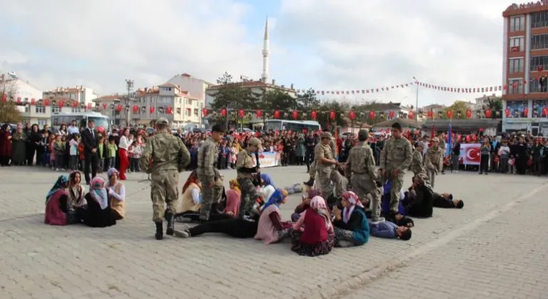 Büyükyoncalı'da 102. Kurtuluş Yıldönümü Coşkuyla Kutlandı