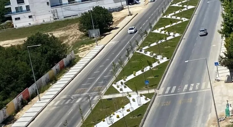 ÇERKEZKÖY İLÇESİ BAĞLIK VİYADÜĞÜ VE CENGİZ TOPEL CADDESİ’NDE SON DOKUNUŞLAR YAPILIYOR