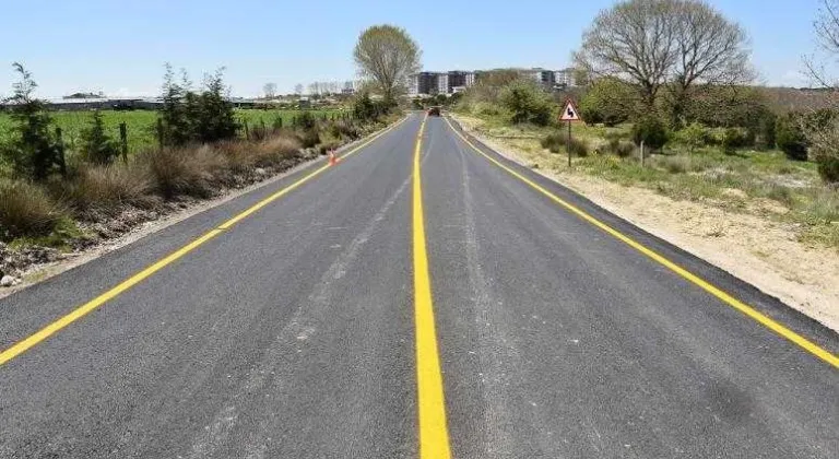 ÇERKEZKÖY İLÇESİ KUŞ BAHÇE MEVKİİNDE BSK SICAK ASFALT YOL YAPIMI TAMAMLANDI