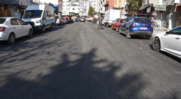 ÇERKEZKÖY İLÇESİ UĞUR MUMCU CADDESİNDE SICAK ASFALT SERİMİ TAMAMLANDI