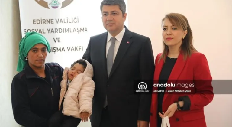 Edirne'de diyabet hastası çocuk ve gençlere glikoz ölçüm cihazı yardımı yapıldı