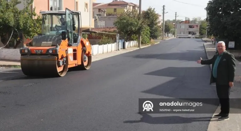  Ergene Belediyesi asfaltlama çalışmalarına devam ediyor.