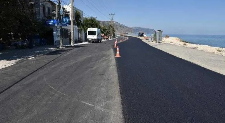 GAZİKÖY MAHALLESİNDE SICAK ASFALT SERİM ÇALIŞMASI TAMAMLANDI