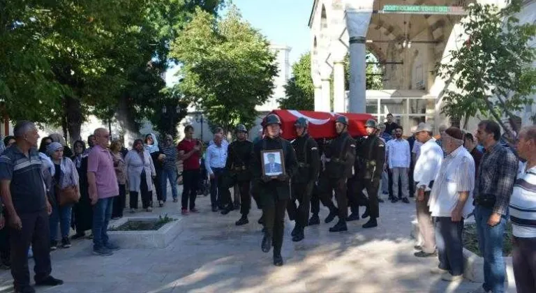 Gazimiz Son Yolculuğuna Uğurlandı