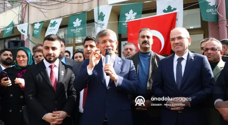 Gelecek Partisi Genel Başkanı Davutoğlu, Tekirdağ'da seçim ofisi açılışında konuştu: