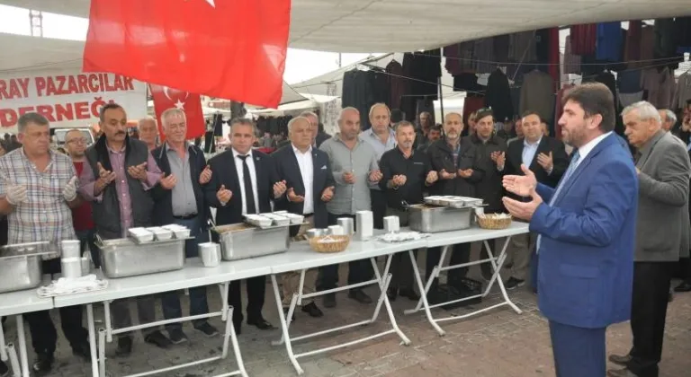 Geleneksel Aşure Etkinliğine Yoğun Katılım