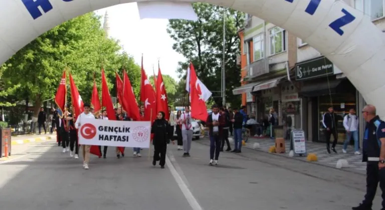 Gençlik Haftası kutlamaları başladı