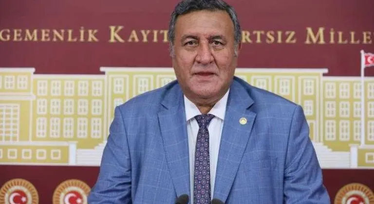 GÜRER: “DEPREM KUŞAĞINDAKİ ÜLKEMİZDE YAPI ÜRETİMİ TEHDİT ALTINDA”