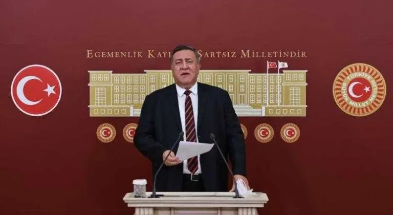 Gürer: “En düşük emekli maaşı asgari ücrete eşitlenmediği sürece emeklinin hakkı verilmemiştir”