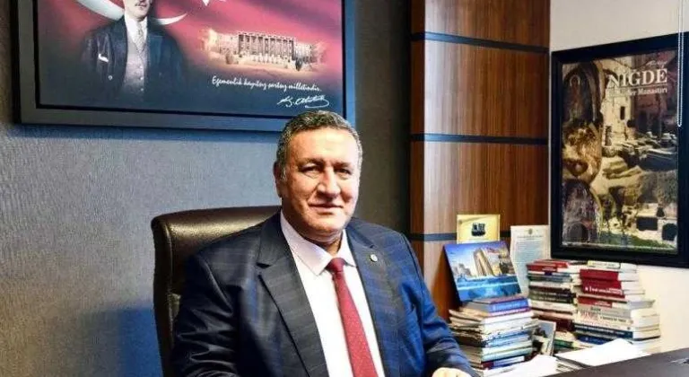 GÜRER: “TEDAŞ VATANDAŞA ŞAHİN, DAĞITIM ŞİRKETİNE KARGA GİBİ”