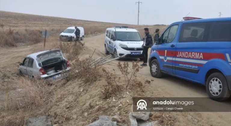 Kırklareli'nde hırsızlık şüphelisi baba ve kızı otomobille kaçarken kaza yapınca yakalandı