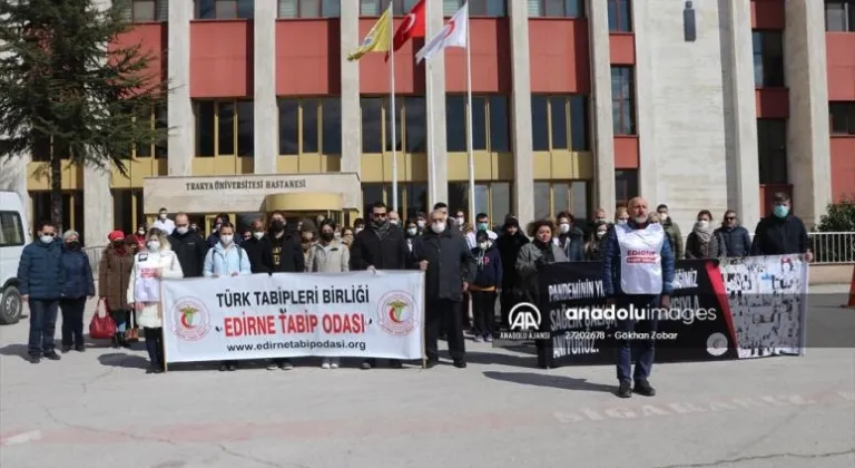 Kovid-19 salgını nedeniyle hayatını kaybeden sağlık çalışanları Edirne'de anıldı