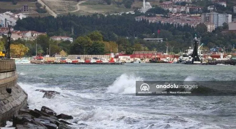 Marmara Denizi'nde poyraz etkisini sürdürüyor