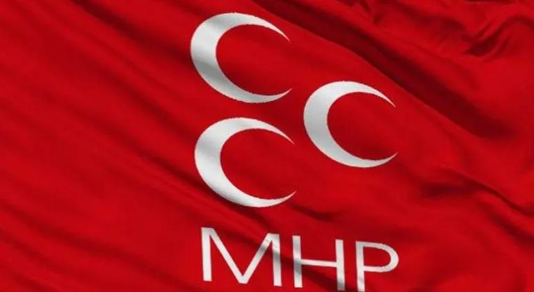 MHP'de Şok İstifa