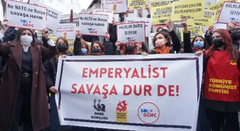 NATO Türkiye’den Defol!