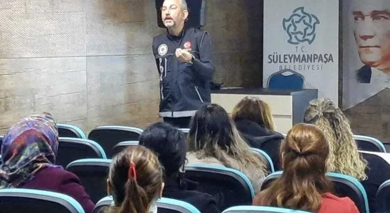 Okul Aile Birliği başkanlarına narkotik semineri verildi