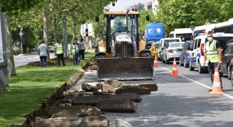 PARK VE BAHÇELERDE YAZ BAKIMI BAŞLADI