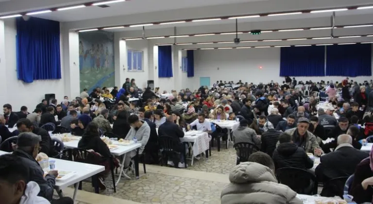  Saray Belediyesi Büyükyoncalı Mahalllesi’nde iftar verdi