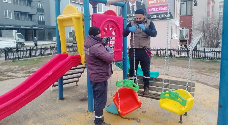 Saray Belediyesi’nden Parklara Bakım ve Onarım Çalışmaları