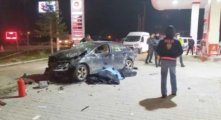 Saray’da otomobil takla attı: 1 Ölü