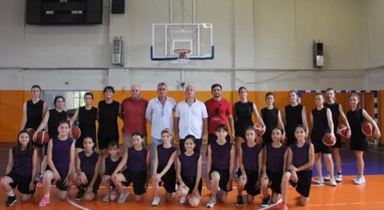 “Saray’ı kadın basketbolunda en güzel şekilde temsil etmek istiyoruz”