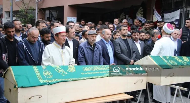  Silahlı kavgada ölen 2 kişinin cenazeleri defnedildi