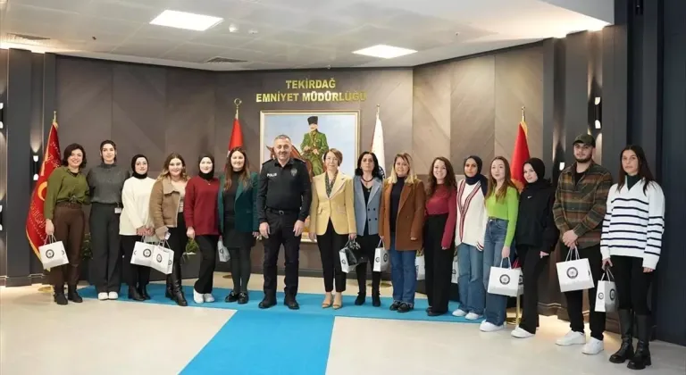 Tekirdağ NKÜ Öğrencilerinden İl Emniyet Müdürlüğüne Ziyaret