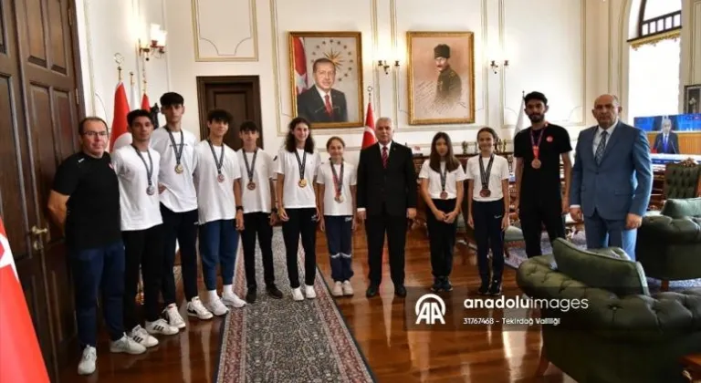 Tekirdağ Valisi Yıldırım atletizmde dereceye giren sporcuları kabul etti