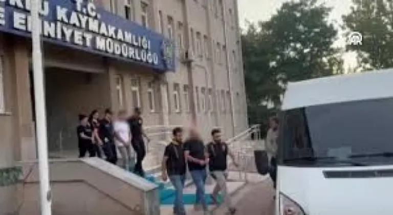 Tekirdağ'da 1 kişinin öldüğü bıçaklı kavgada gözaltına alınanlardan 3'ü tutuklandı