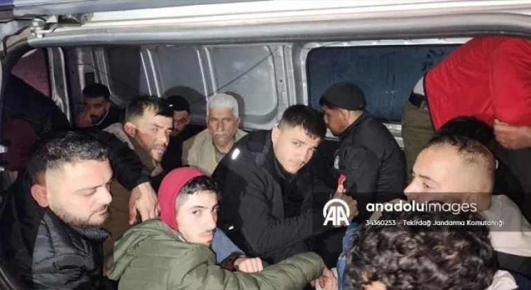 Tekirdağ'da 21 düzensiz göçmen yakalandı