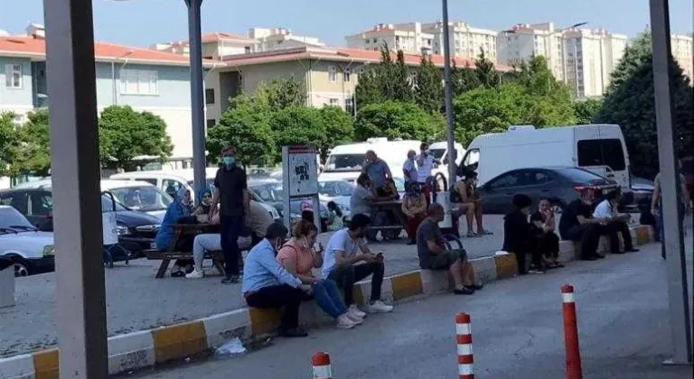 Tekirdağ'da düğünde yedikleri yemekten zehirlendikleri şüphesiyle 33 kişi hastaneye başvurdu