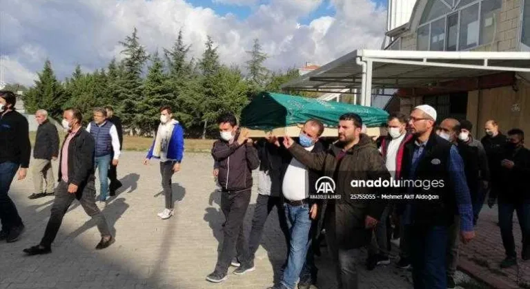 Tekirdağ'da eski eşinin tabancayla öldürdüğü kadının cenazesi defnedildi