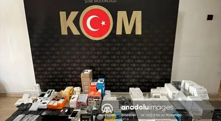 Tekirdağ'da gümrük kaçağı 23 telefon ele geçirildi