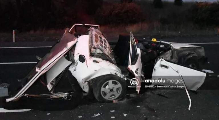 Tekirdağ'da iki otomobilin çarpışması sonucu 1 kişi öldü, 5 kişi yaralandı