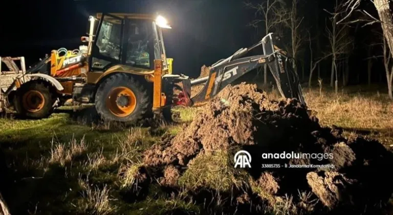 Tekirdağ'da kaçak kazı yapan 4 kişi suçüstü yakalandı