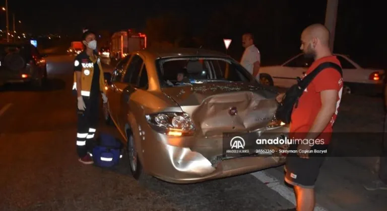 Tekirdağ'da tırın kırmızı ışıkta bekleyen araçlara çarpması sonucu 12 kişi yaralandı