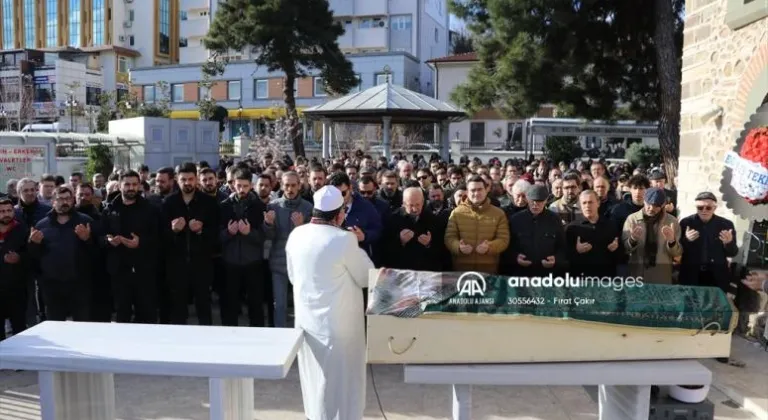 Tekirdağ'da trafik kazasında yaşamını yitiren Beste Atakur toprağa verildi