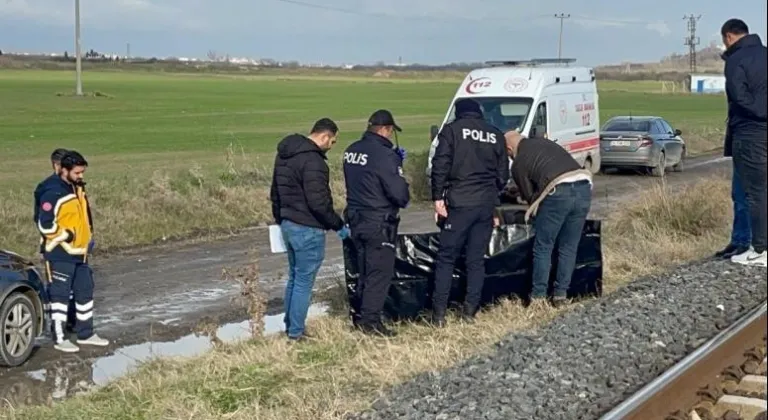 Tekirdağ'da trenin çarptığı bir kişi öldü