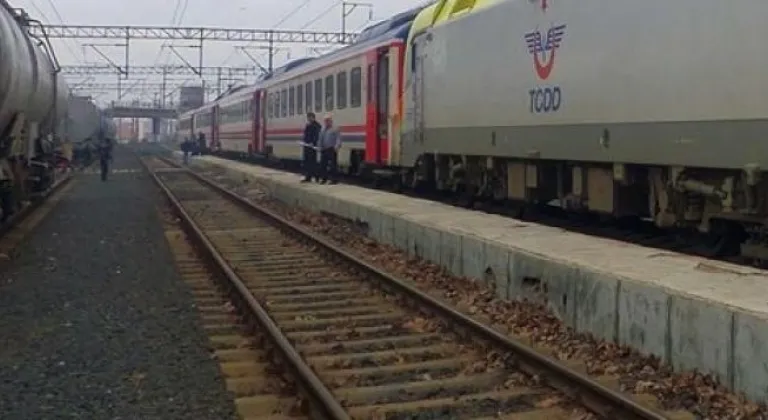 Tekirdağ'da yolcu treninin çarptığı kadın öldü