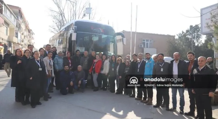 Trakya'dan 106 gönüllü sağlıkçı daha deprem bölgesine gönderildi