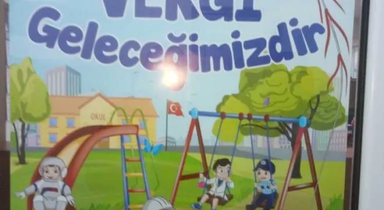 Vergi Haftası Afiş Asarak Kutlandı 