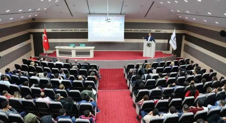 Yapay Zekâ Semineri Büyük İlgi Gördü