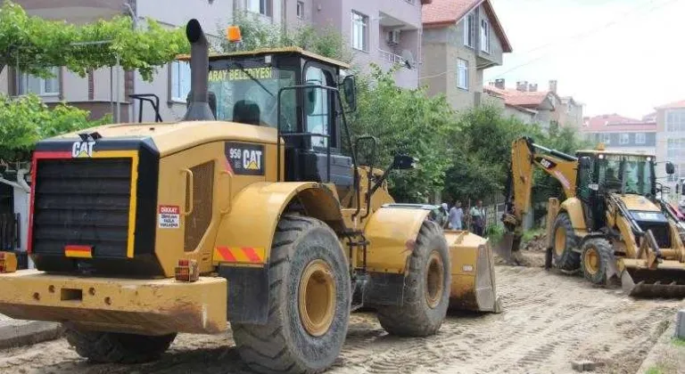 YENİ MAHALLEDE ÜST YAPI ÇALIŞMALARINA BAŞLANDI